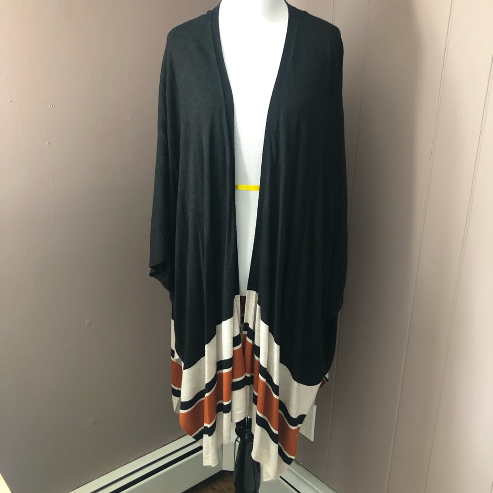Women’s H&M Black Knit Kimono